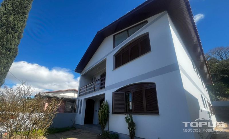 Casa P.Superior 3 quartos  no bairro BELA VISTA em CAXIAS DO SUL