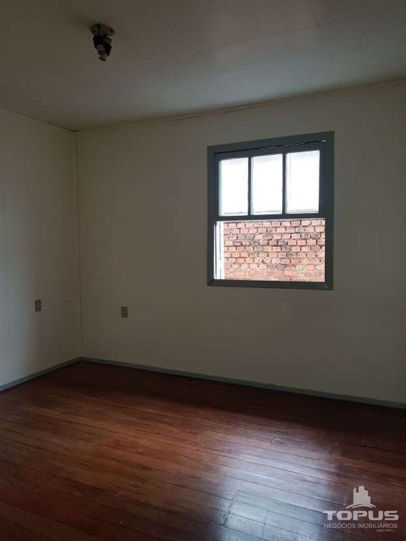 Casa P.Superior 3 quartos  no bairro PANAZZOLO em CAXIAS DO SUL