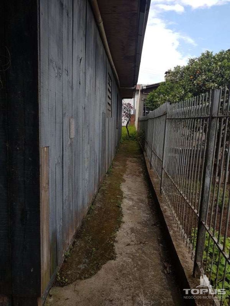 Casa P.Superior 3 quartos  no bairro PANAZZOLO em CAXIAS DO SUL