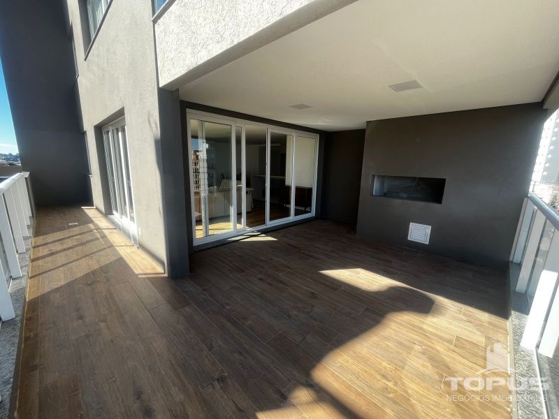 Apartamento 3 quartos  no bairro MADUREIRA em CAXIAS DO SUL