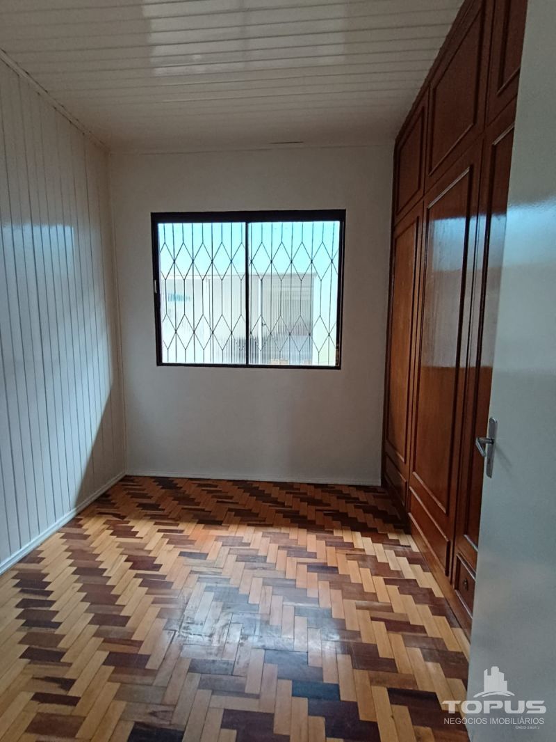 Casa Independente 4 quartos  no bairro RIO BRANCO em CAXIAS DO SUL