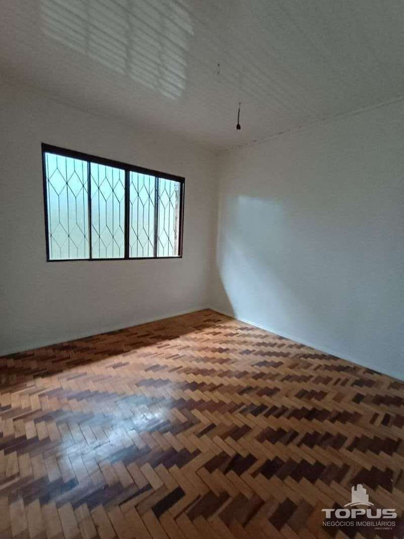 Casa Independente 4 quartos  no bairro RIO BRANCO em CAXIAS DO SUL