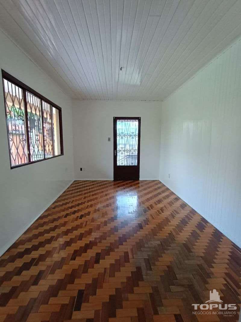 Casa Independente 4 quartos  no bairro RIO BRANCO em CAXIAS DO SUL