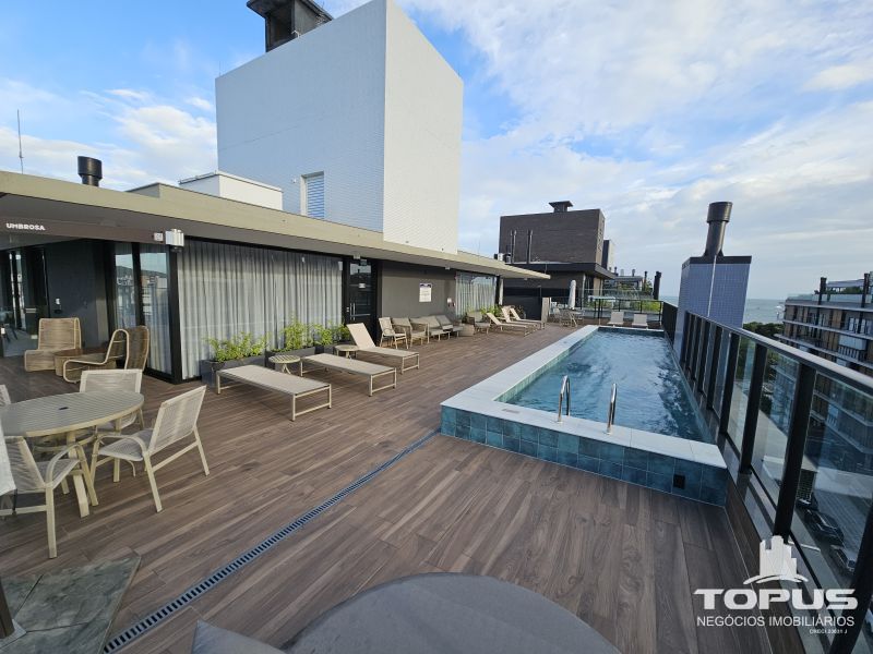 Apartamento 3 quartos  no bairro JURERE em FLORIANOPOLIS