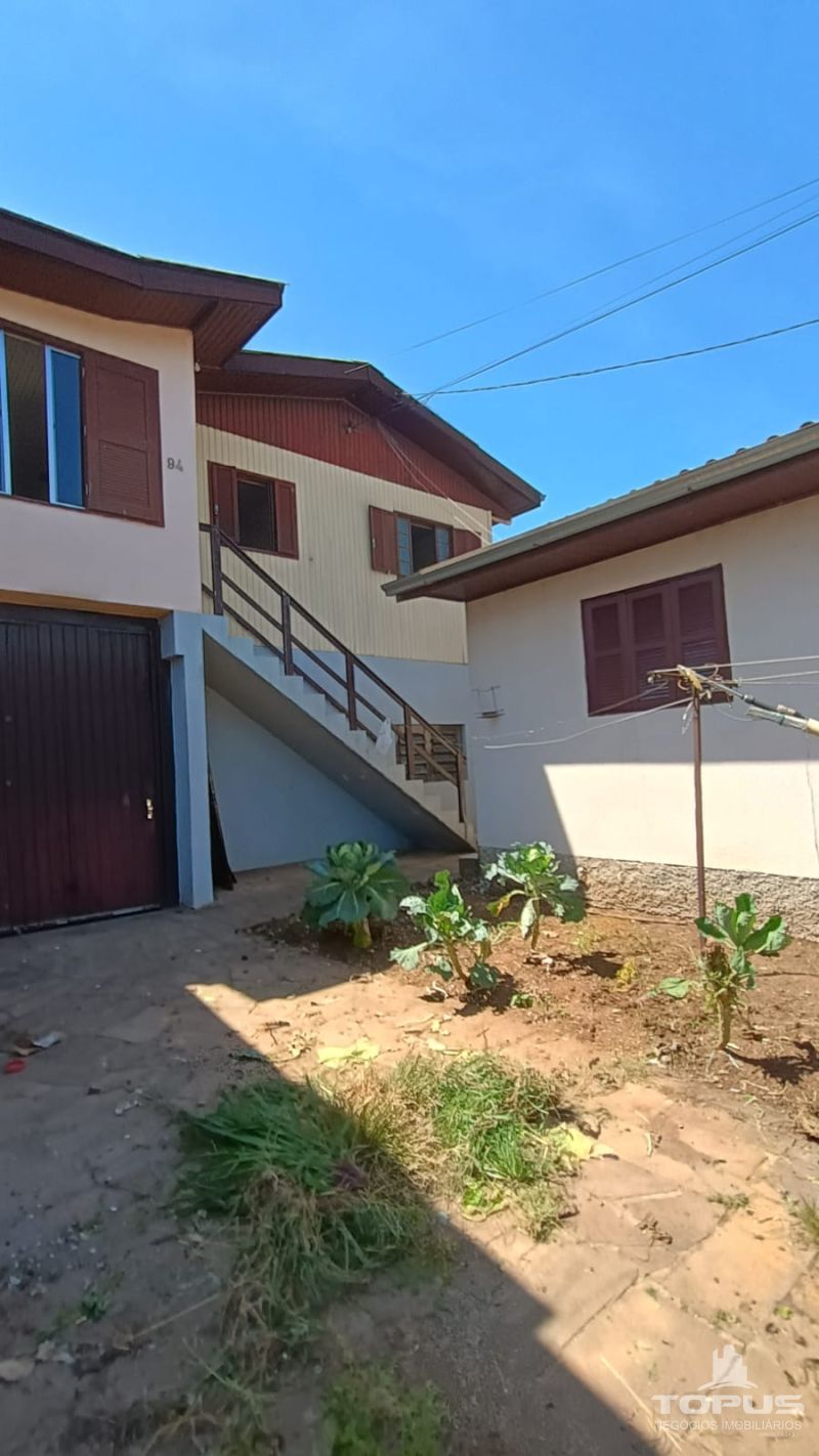 Casa Independente no bairro SANTA CORONA em CAXIAS DO SUL