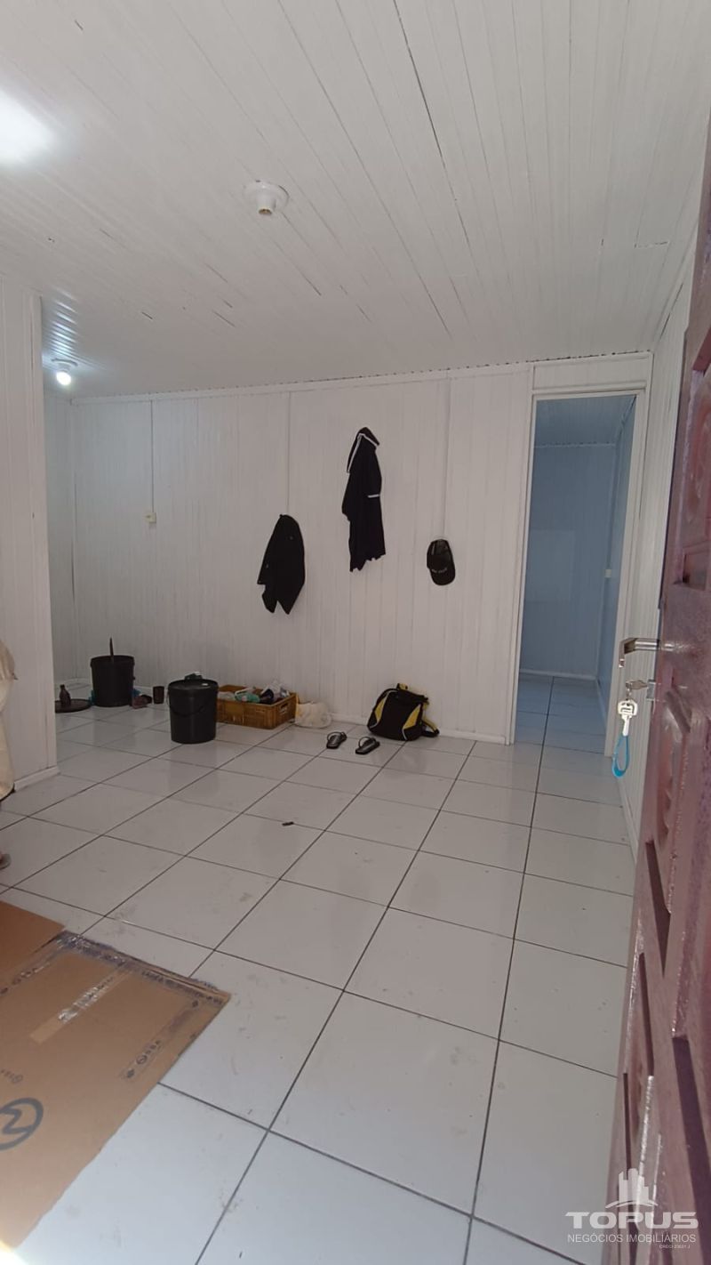 Casa Independente no bairro SANTA CORONA em CAXIAS DO SUL