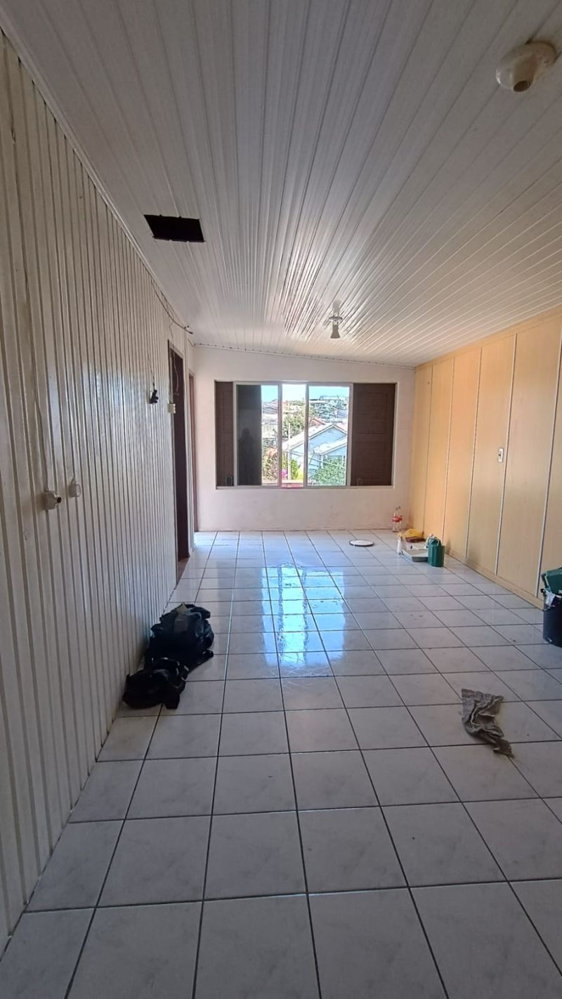 Casa Independente no bairro SANTA CORONA em CAXIAS DO SUL