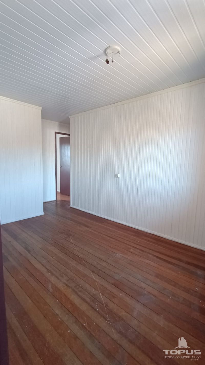 Casa Independente no bairro SANTA CORONA em CAXIAS DO SUL