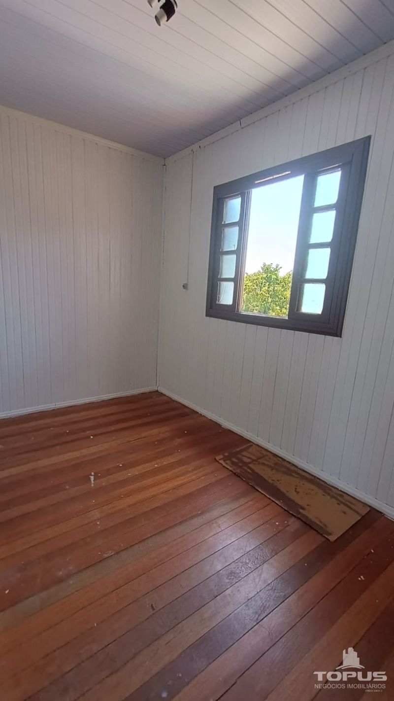 Casa Independente no bairro SANTA CORONA em CAXIAS DO SUL