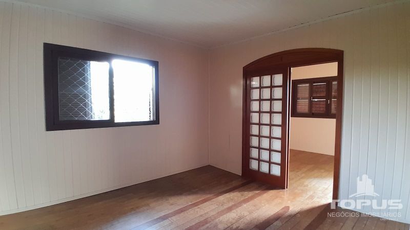 Casa Independente 3 quartos  no bairro RIO BRANCO em CAXIAS DO SUL