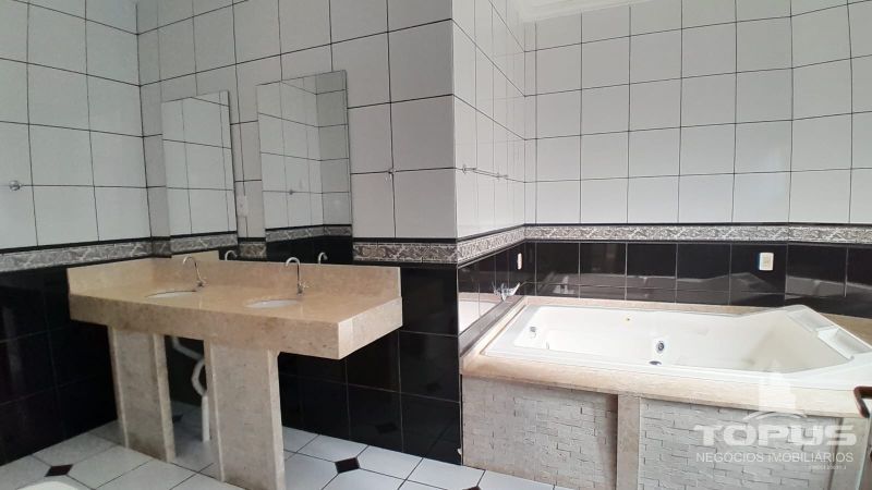 Casa Independente 3 quartos  no bairro NOSSA SENHORA DA SAUDE em CAXIAS DO SUL