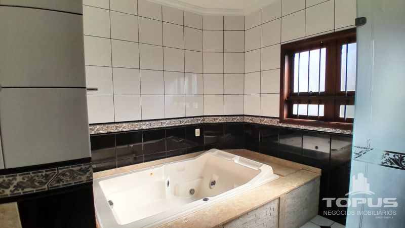 Casa Independente 3 quartos  no bairro NOSSA SENHORA DA SAUDE em CAXIAS DO SUL