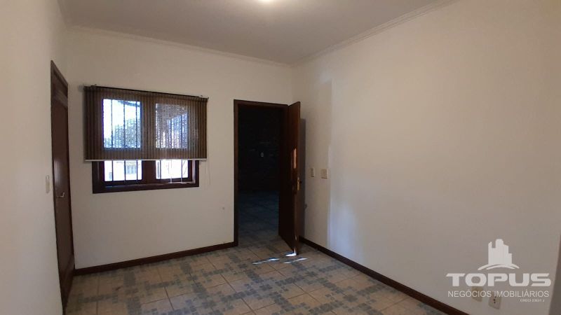 Casa Independente 3 quartos  no bairro NOSSA SENHORA DA SAUDE em CAXIAS DO SUL