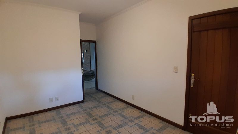 Casa Independente 3 quartos  no bairro NOSSA SENHORA DA SAUDE em CAXIAS DO SUL
