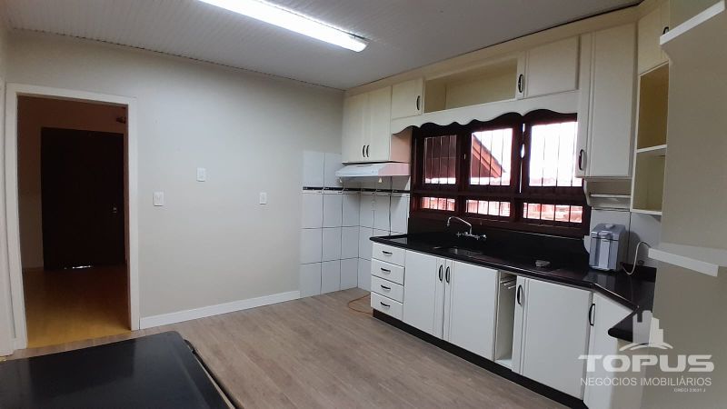 Casa Independente 3 quartos  no bairro NOSSA SENHORA DE FATIMA em CAXIAS DO SUL