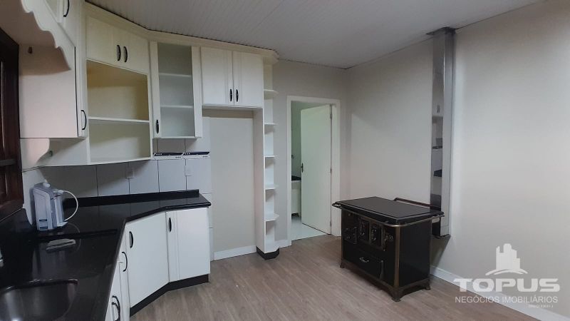 Casa Independente 3 quartos  no bairro NOSSA SENHORA DE FATIMA em CAXIAS DO SUL