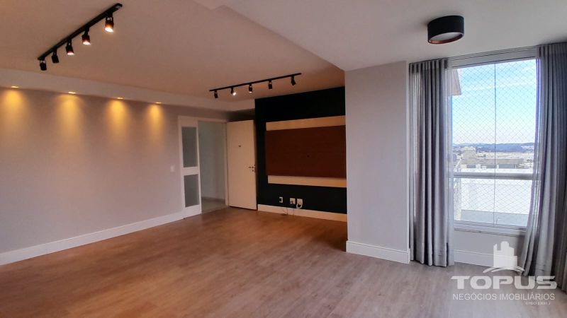 Apartamento 3 quartos  no bairro CRISTO REDENTOR em CAXIAS DO SUL
