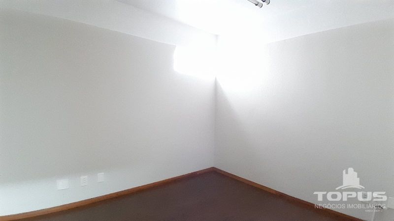 SALA no bairro NOSSA SENHORA DE LOURDES em CAXIAS DO SUL