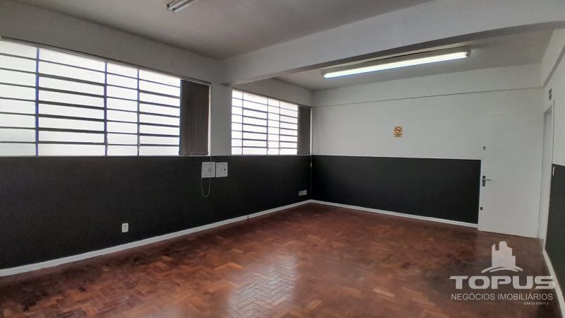 Sala no bairro NOSSA S DE LOURDES em CAXIAS DO SUL