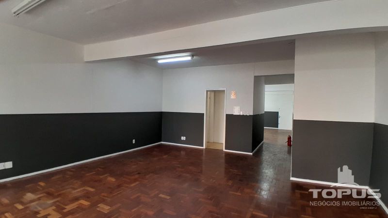 Sala no bairro NOSSA S. DE LOURDES em CAXIAS DO SUL
