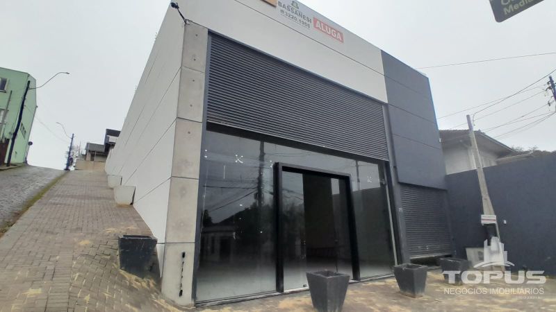 Pavilhao no bairro MEDIANEIRA em CAXIAS DO SUL