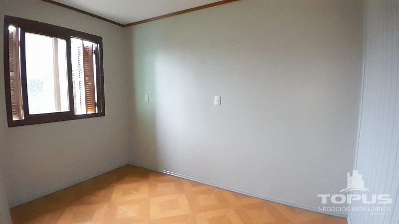 Casa P.Superior 3 quartos  no bairro DESVIO RIZZO em CAXIAS DO SUL