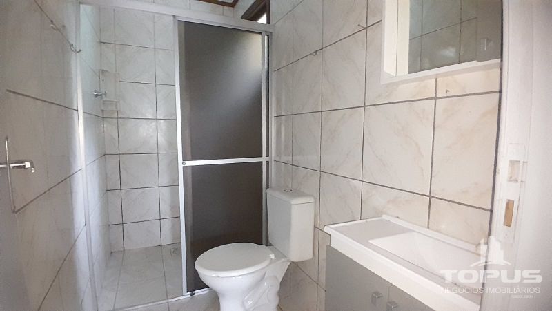 Casa P.Superior 3 quartos  no bairro DESVIO RIZZO em CAXIAS DO SUL