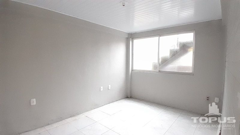 Casa P.Terrea 2 quartos  no bairro DESVIO RIZZO em CAXIAS DO SUL