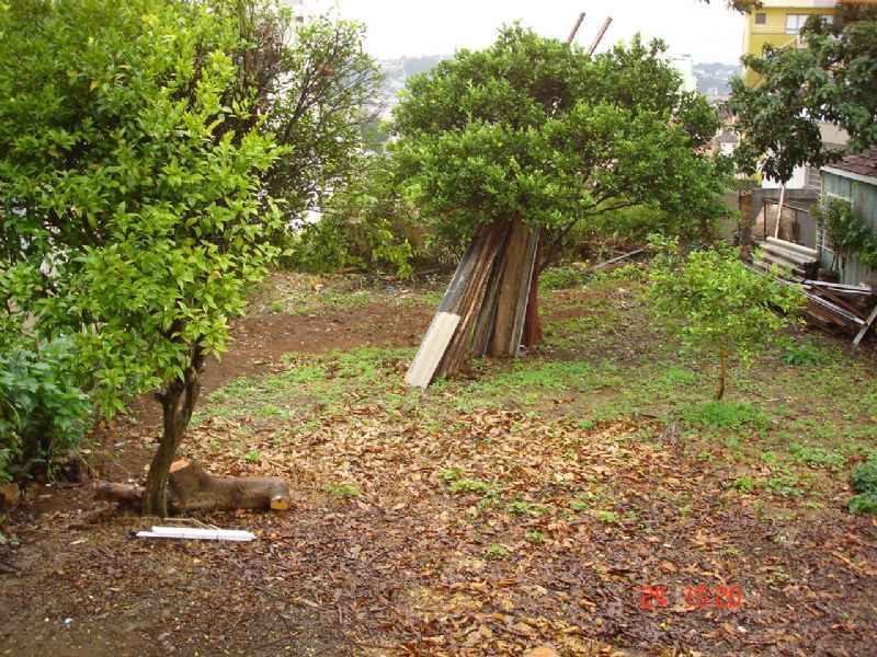 Casa P.Superior 3 quartos  no bairro MARECHAL FLORIANO em CAXIAS DO SUL