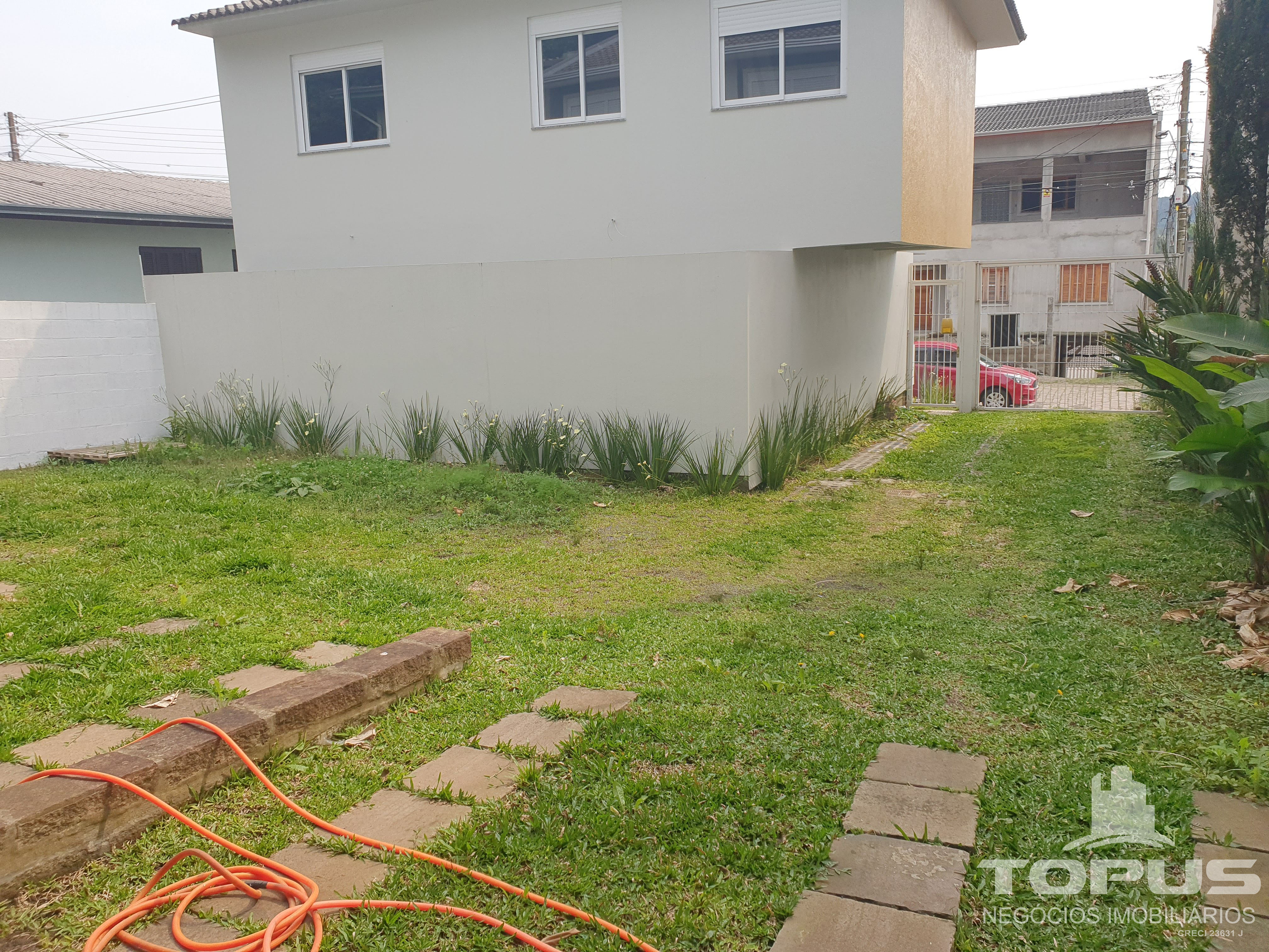 Sobrado 2 quartos  no bairro CHARQUEADAS em CAXIAS DO SUL