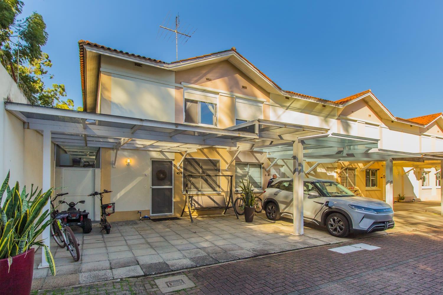CASA EM CONDOMINIO - Marechal Rondon - Canoas