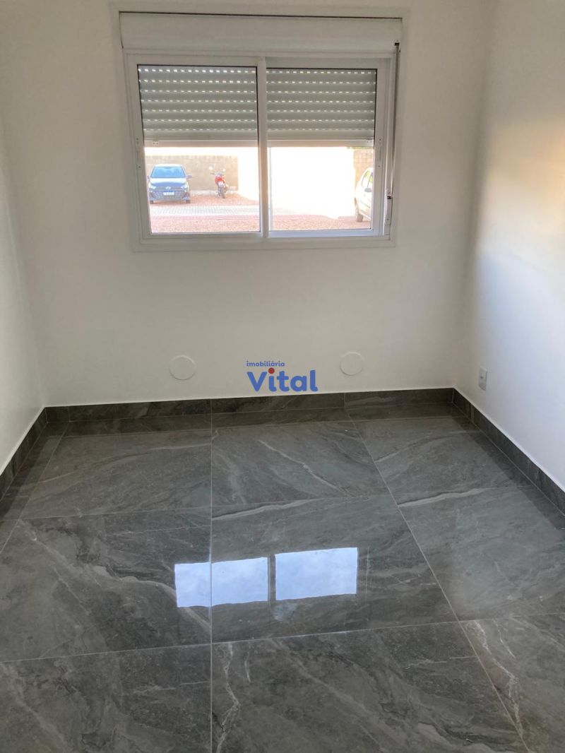 Apartamento 2D  no bairro FATIMA em CANOAS
