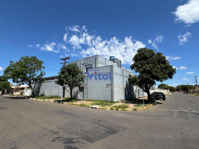 Pavilhão no bairro RIO BRANCO em CANOAS