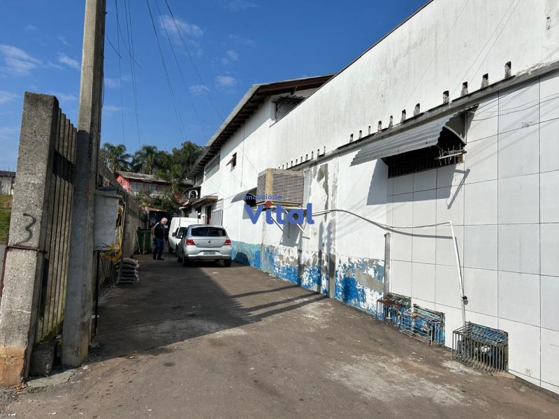 Apartamento 2 Quartos e  1 Suíte no bairro GUAJUVIRAS em CANOAS