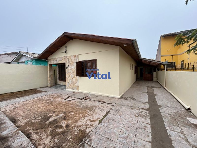 Casa 3D  no bairro FATIMA em CANOAS