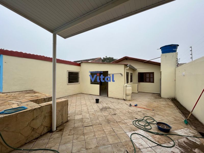 Casa 3D  no bairro FATIMA em CANOAS