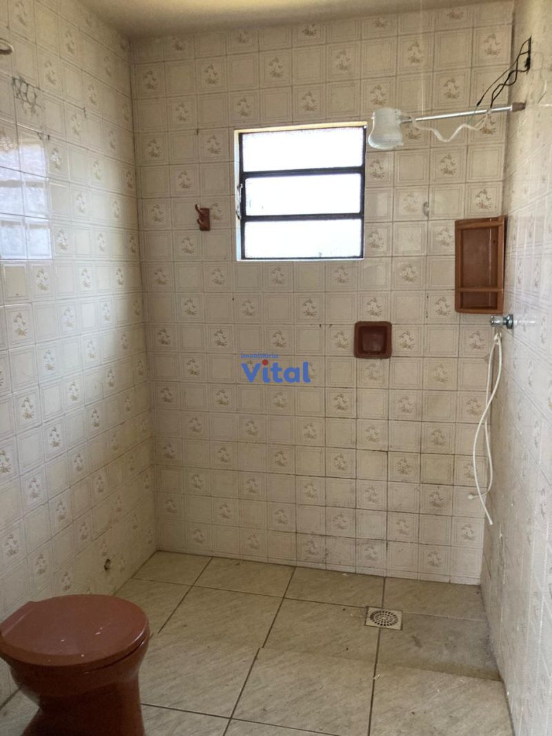 Casa 2D  no bairro FATIMA em CANOAS