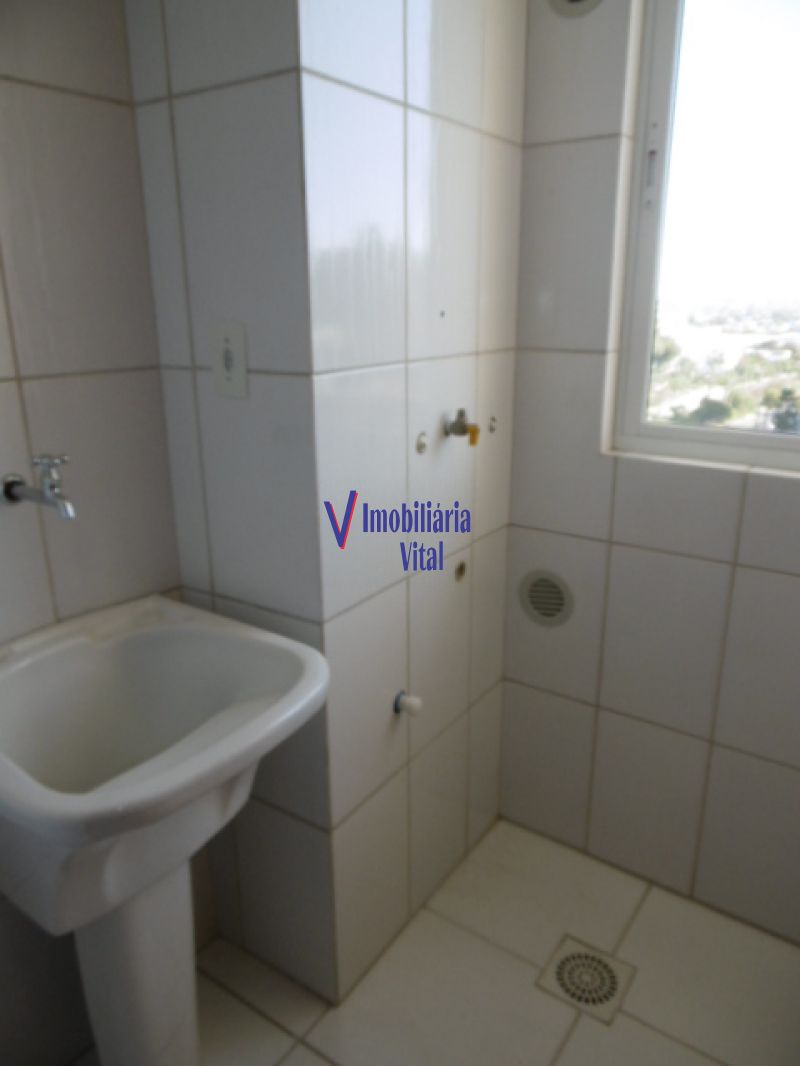 Apartamento 1D  no bairro CENTRO em CANOAS