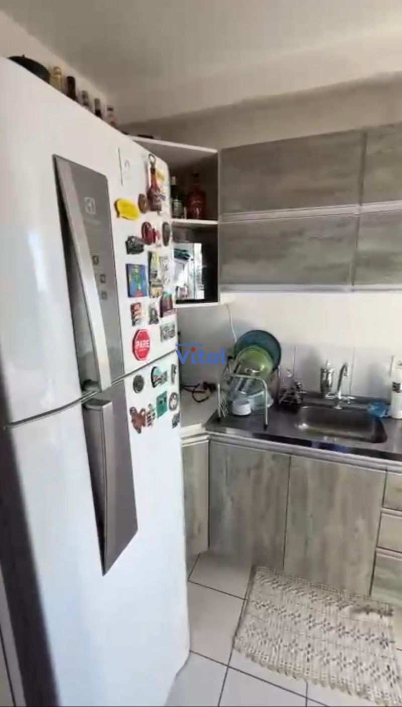 Apartamento 2D  no bairro FATIMA em CANOAS
