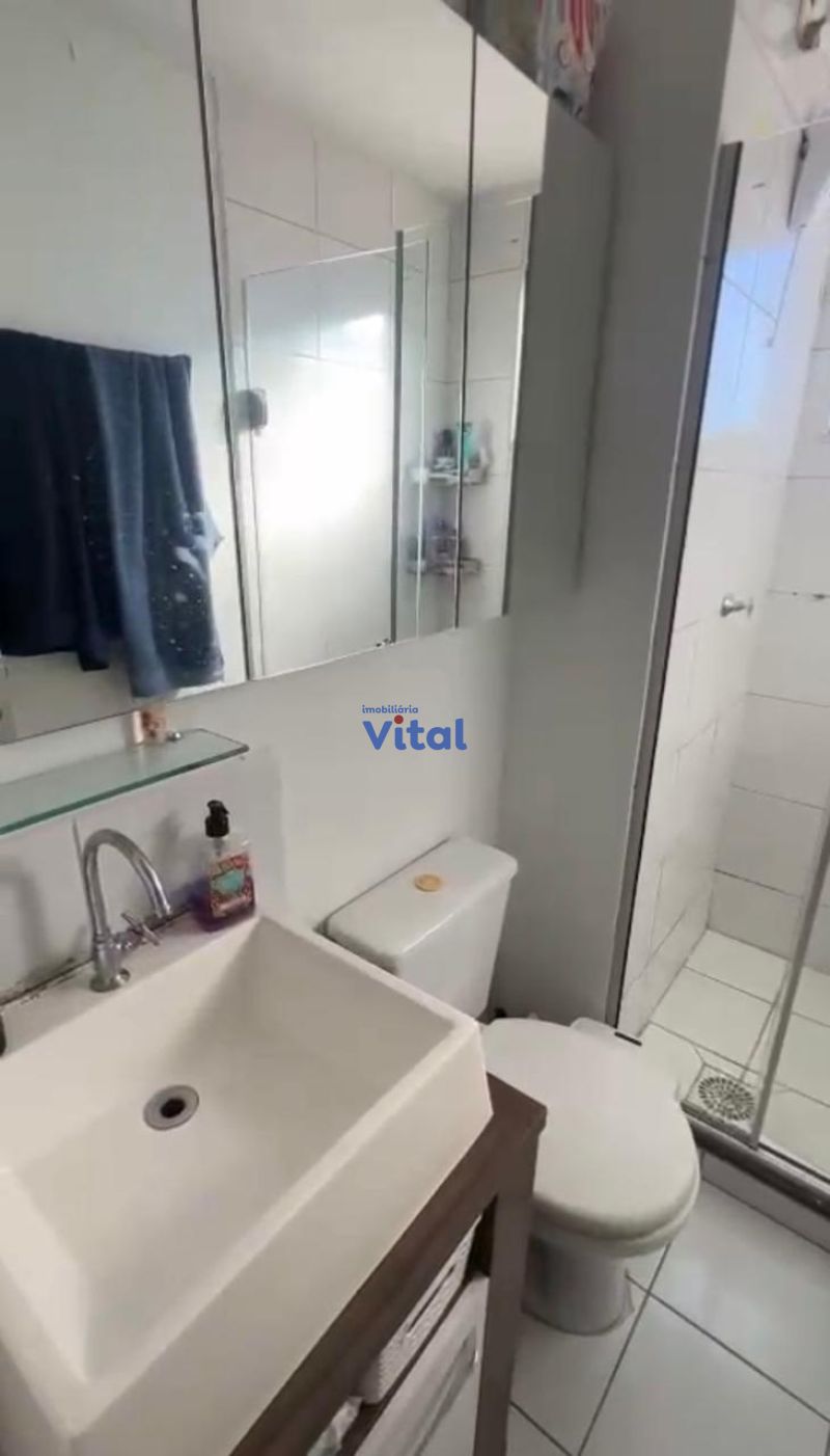 Apartamento 2D  no bairro FATIMA em CANOAS