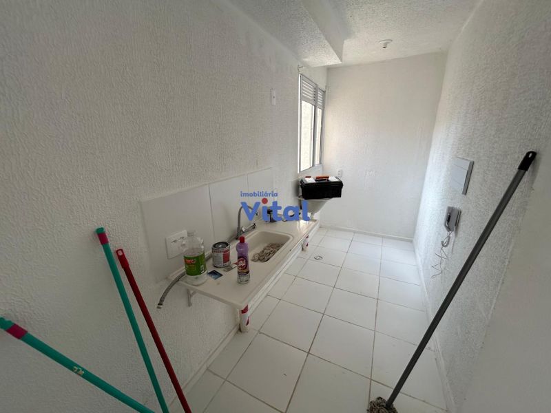 Apartamento 2D  no bairro FATIMA em CANOAS