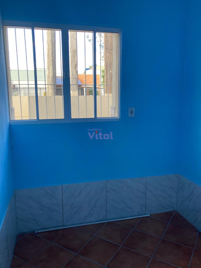 Casa 2D  no bairro FÁTIMA em CANOAS