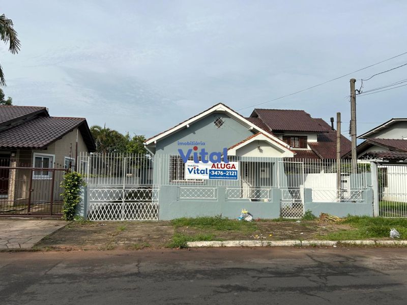 Casa 6 Quartos e  1 Suíte no bairro NOSSA SENHORA DAS GRAÇAS em CANOAS
