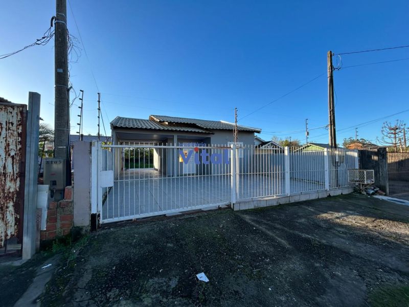 Casa 2 Quartos e  1 Suíte no bairro FATIMA em CANOAS
