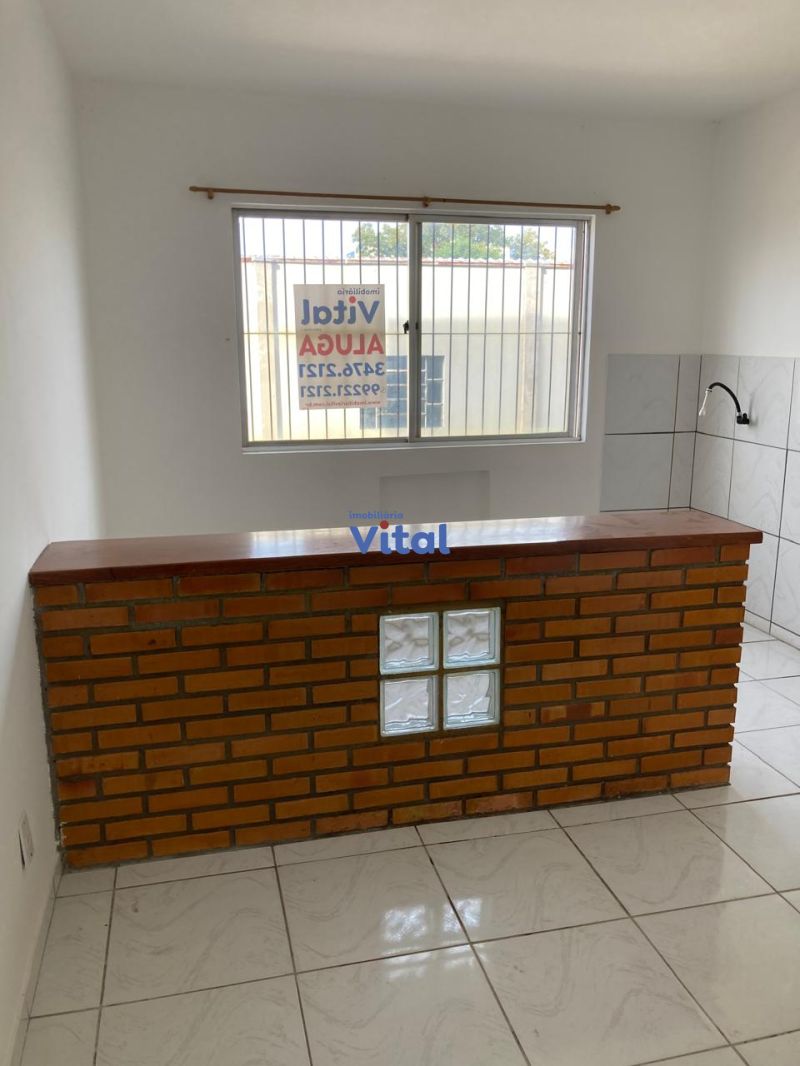 Apartamento 1D  no bairro FATIMA em CANOAS