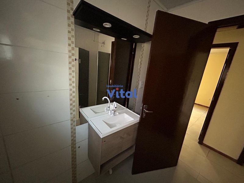 Casa 3D  no bairro FATIMA em CANOAS