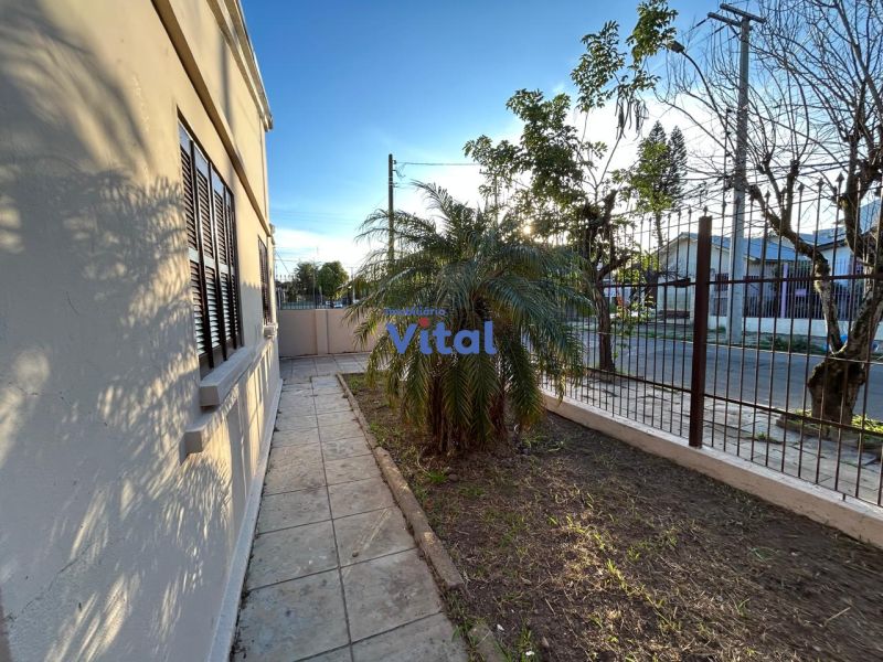 Casa 3D  no bairro FATIMA em CANOAS