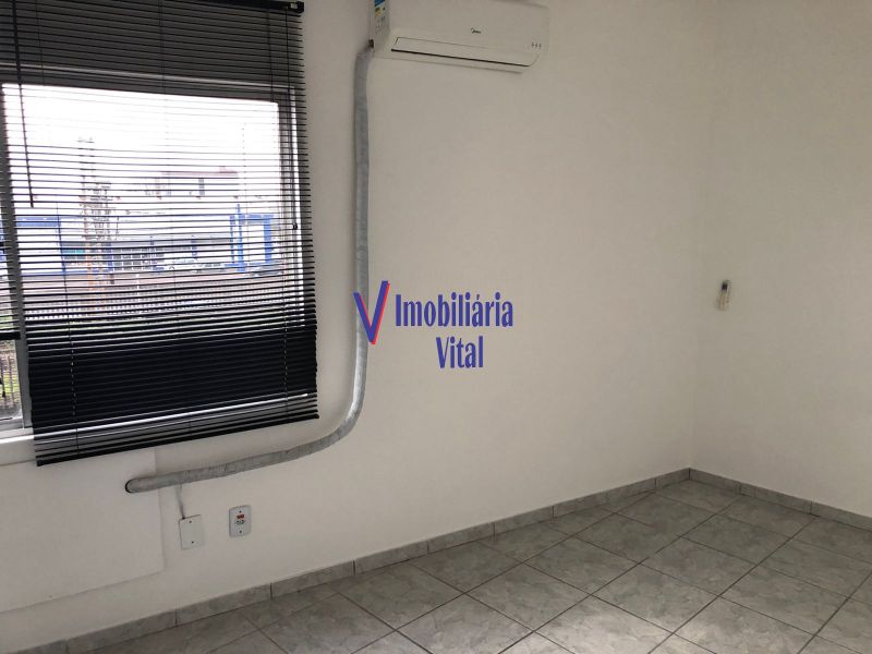 Apartamento 1D  no bairro FATIMA em CANOAS