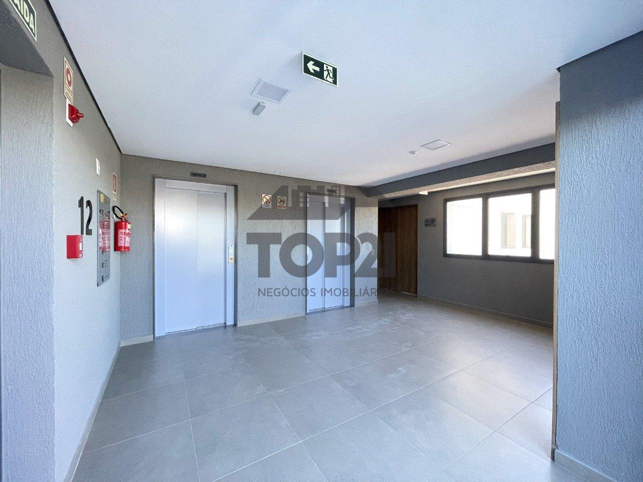 Apartamento  no bairro Floresta em Porto Alegre