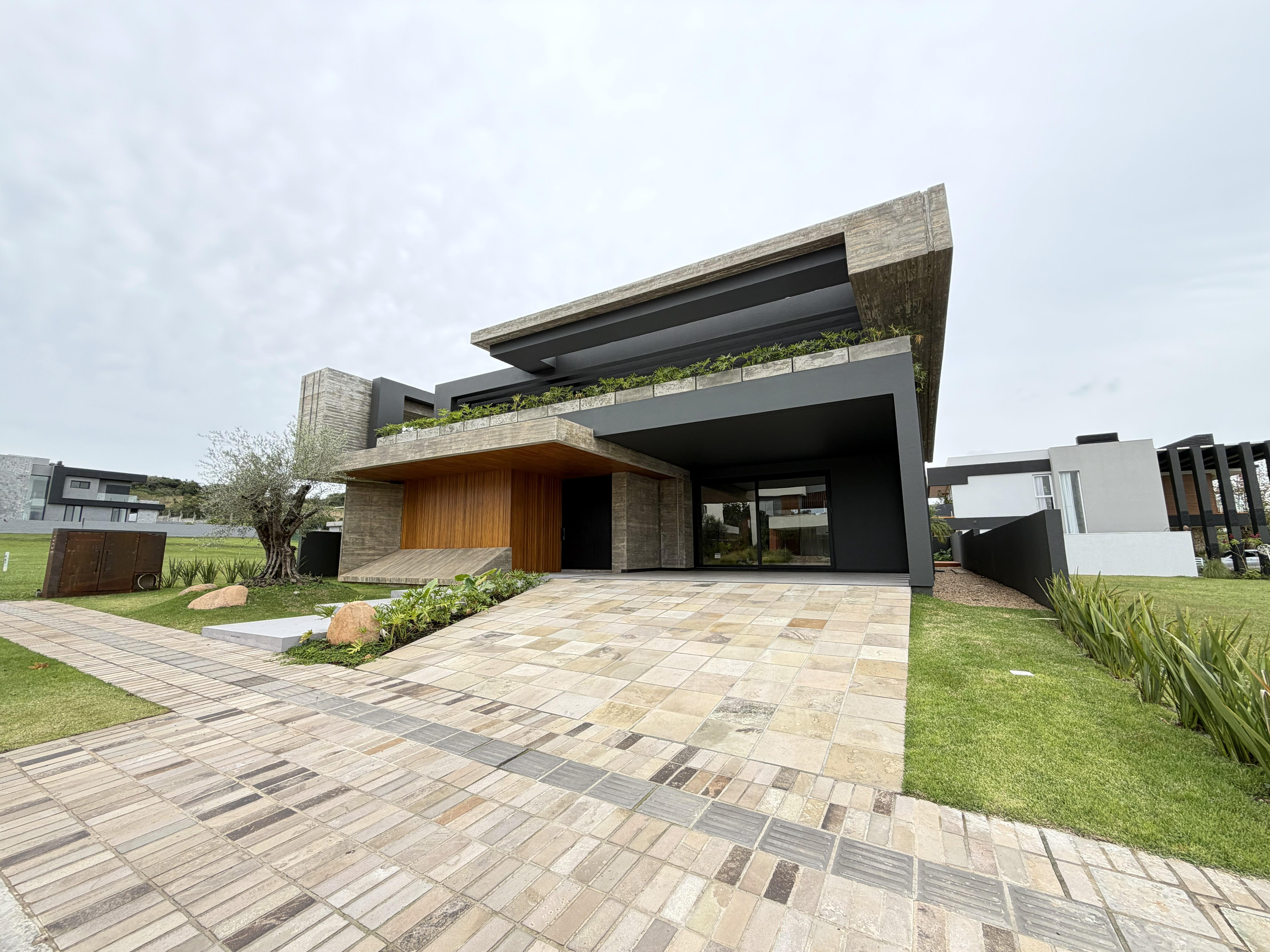 Casa em Condomínio 